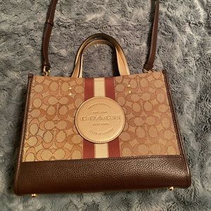 Coach Dempsey Carryall